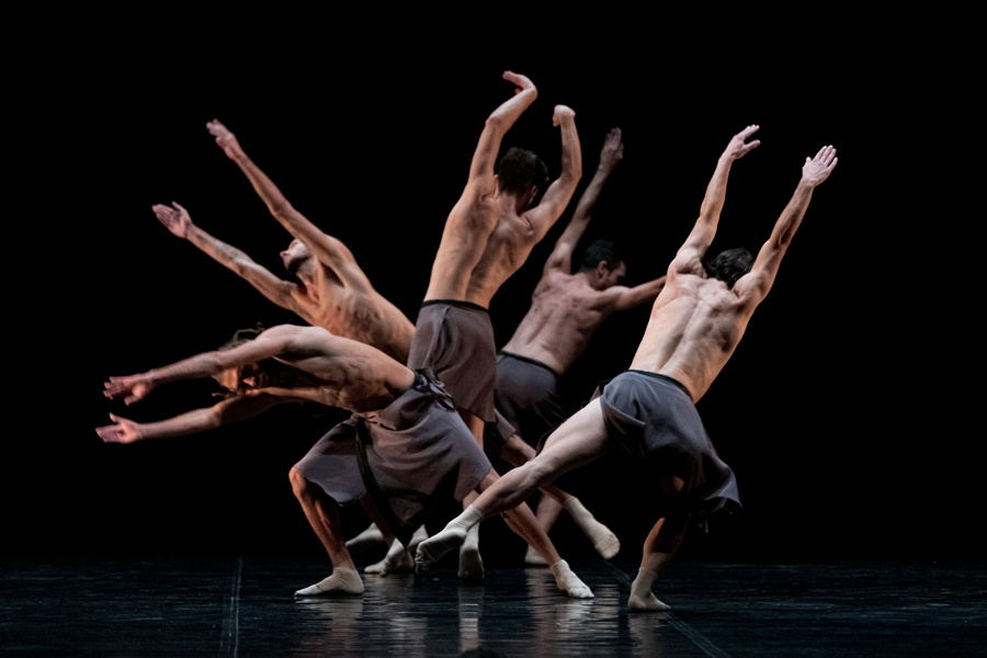 MM Contemporary Dance Company_Bolero